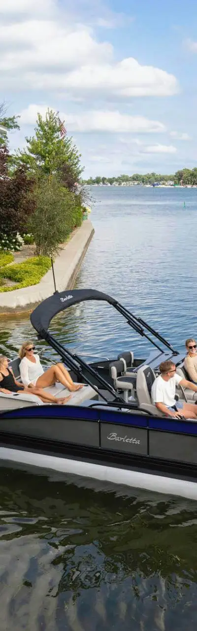 Cabrio Ultra Entertainer marketing photo
