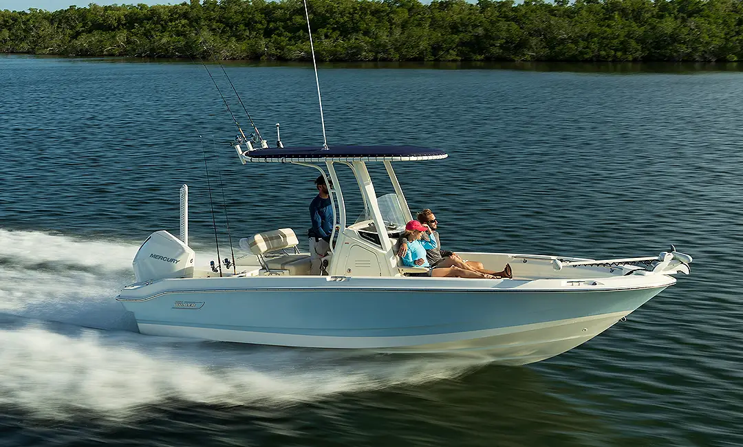 220 Dauntless marketing photo