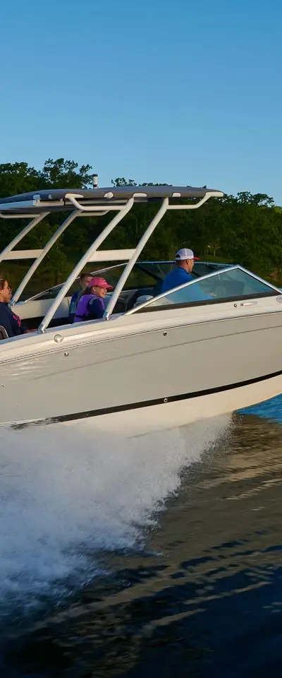R6 Outboard marketing photo