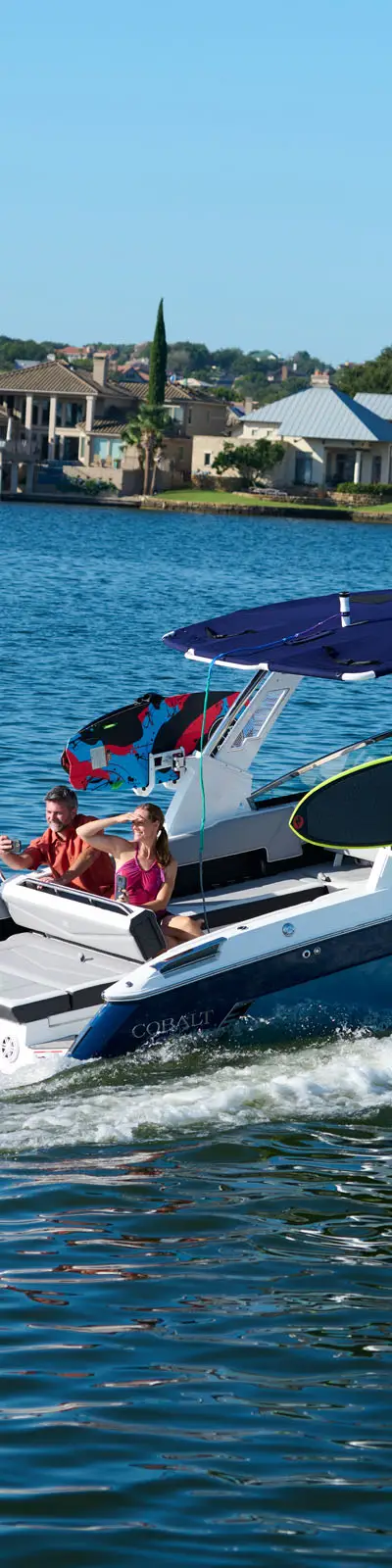 R8 Surf marketing photo