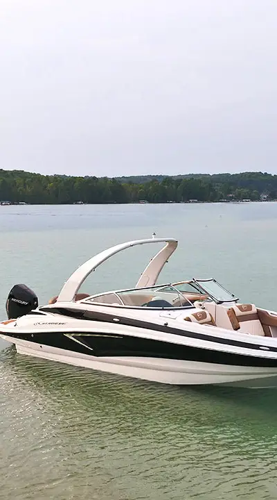 E260 XS marketing photo