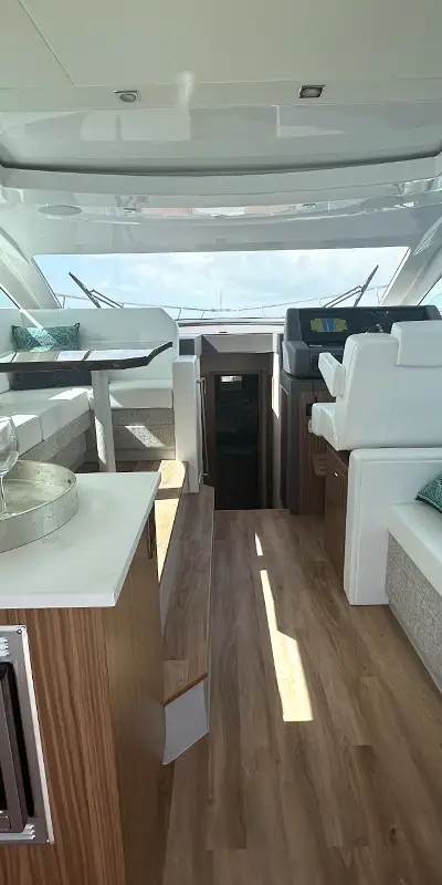 46 Cantius marketing photo