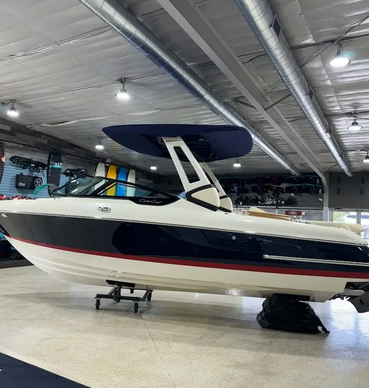 2025 Chris-Craft 25 Sportster hero photo