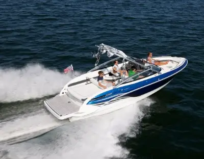 240 Bowrider marketing photo