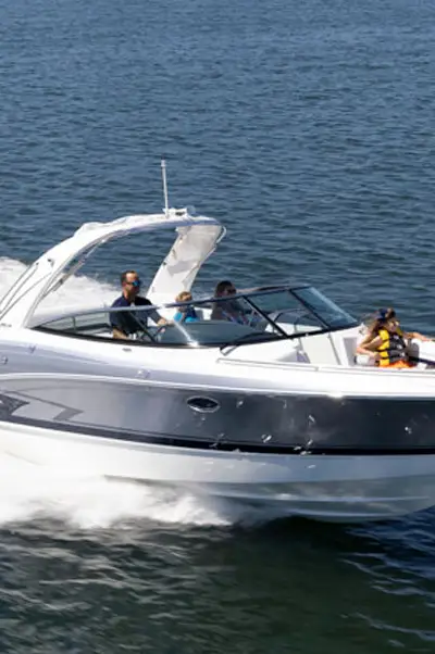 290 Bowrider marketing photo
