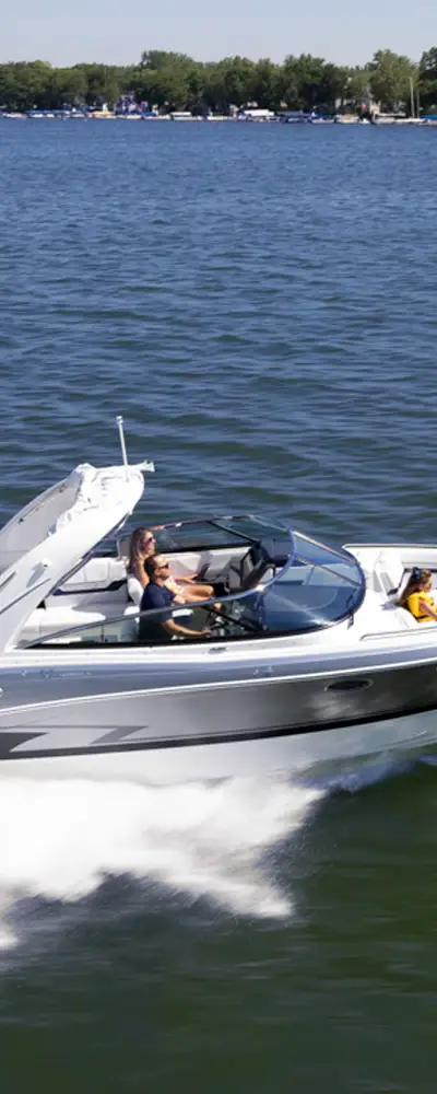 290 Bowrider marketing photo