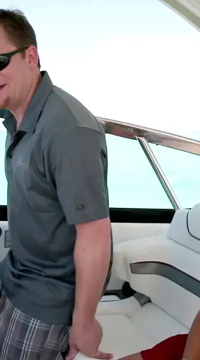 350 Crossover Bowrider marketing photo