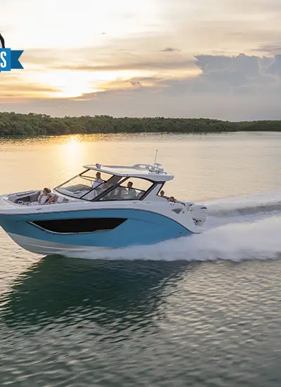SunDeck 3200 Outboard marketing photo