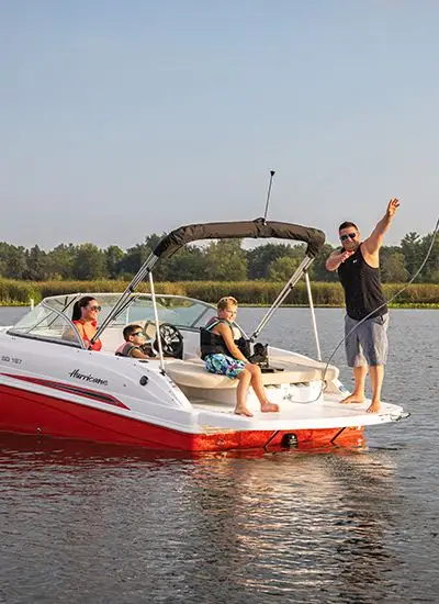 SunDeck IO - Sterndrive marketing photo