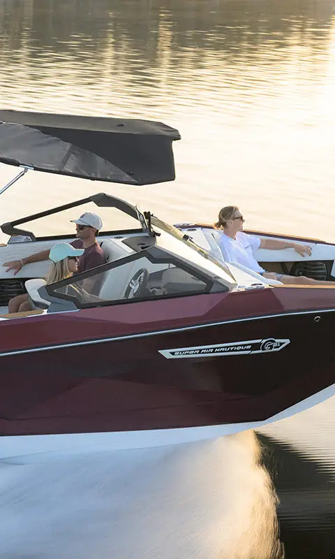 Super Air Nautique G21 marketing photo