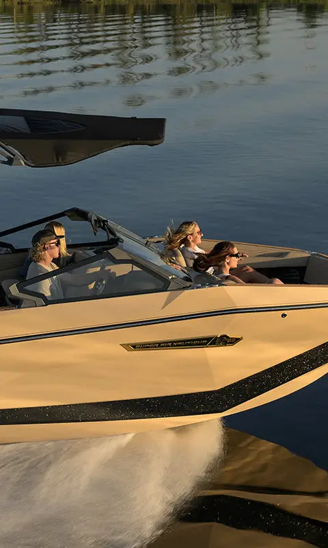 Super Air Nautique G23 marketing photo