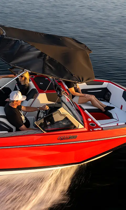 Super Air Nautique GS22 marketing photo
