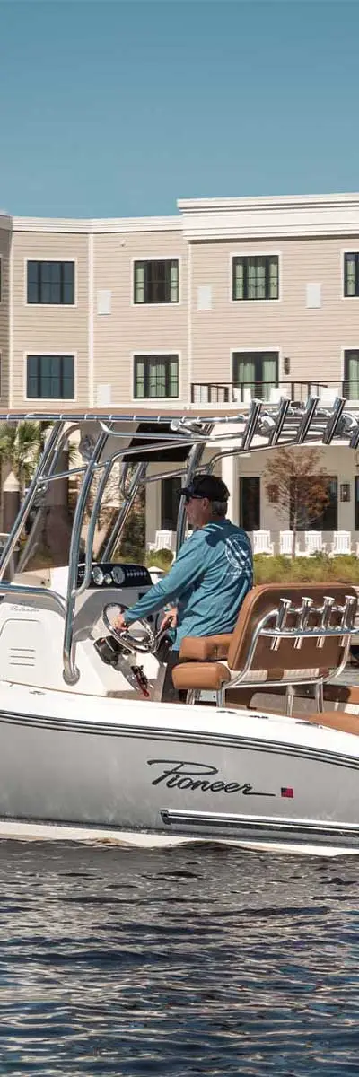 Islander 202 marketing photo