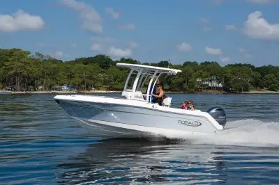 R222EX marketing photo