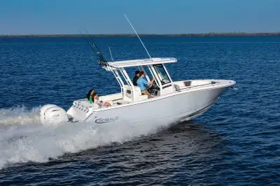 R270 marketing photo
