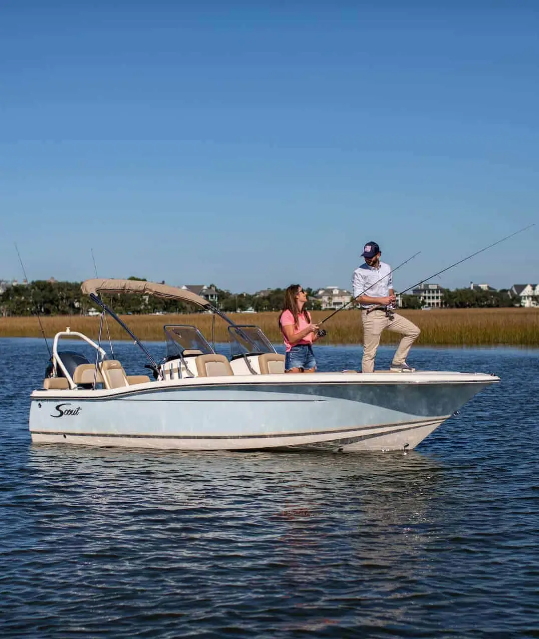 195 Sport Dorado marketing photo