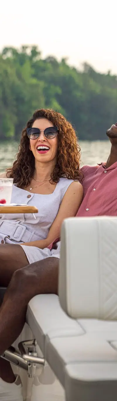 SDX 270 Outboard marketing photo