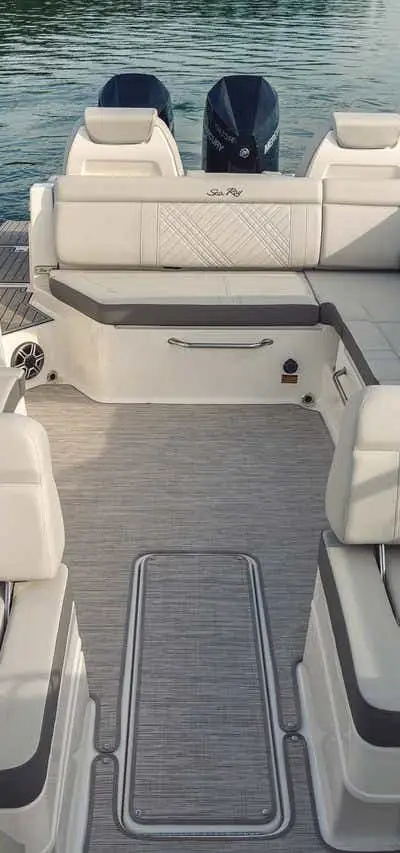 SDX 290 Outboard marketing photo