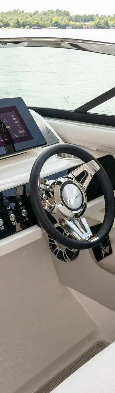SLX 310 Outboard marketing photo