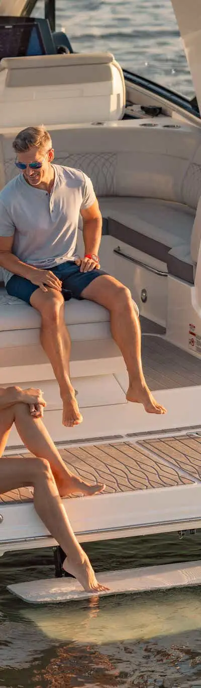 Sundancer 370 marketing photo