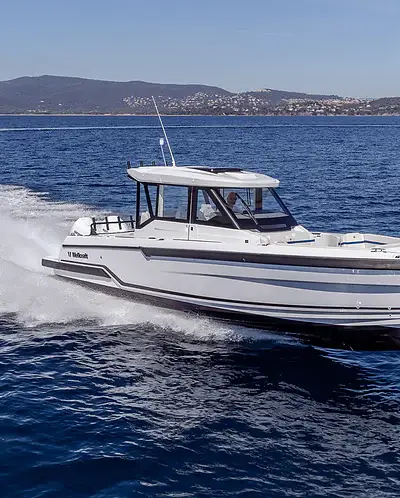 Wellcraft 28 Explorer marketing photo